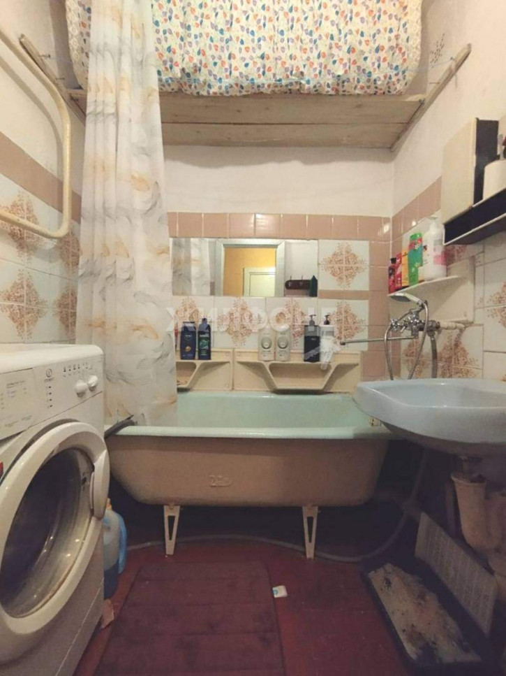 2-комн квартира Поспелова улица, д.33