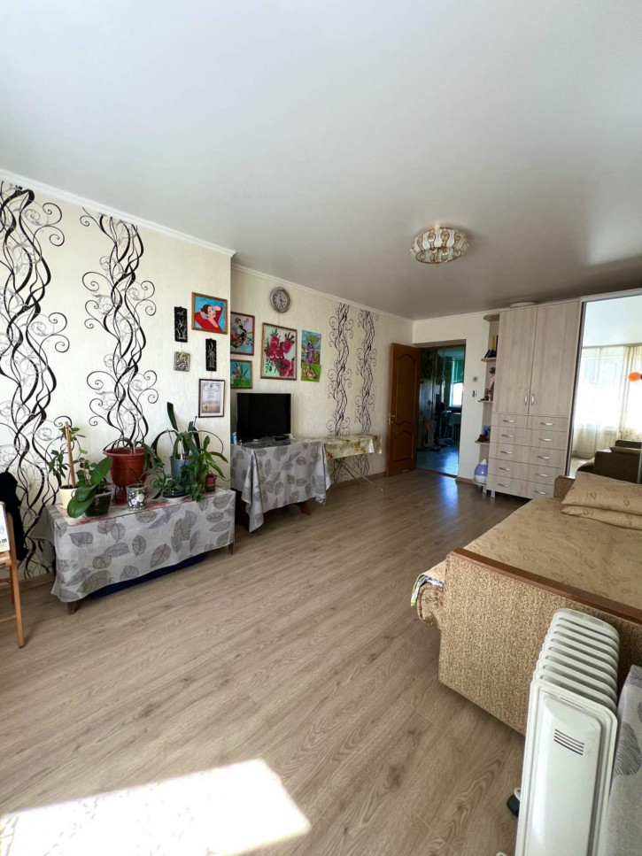 2-комн квартира Колобова улица, д.21