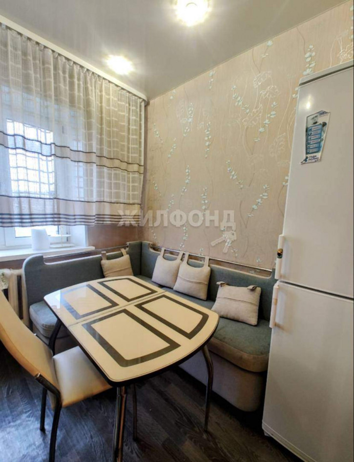 2-комн квартира 12 микрорайон, д.1