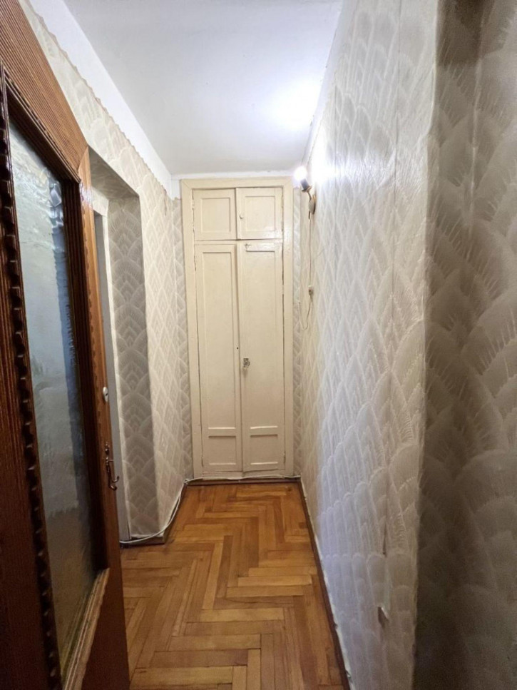 2-комн квартира Долина Роз ул, 10