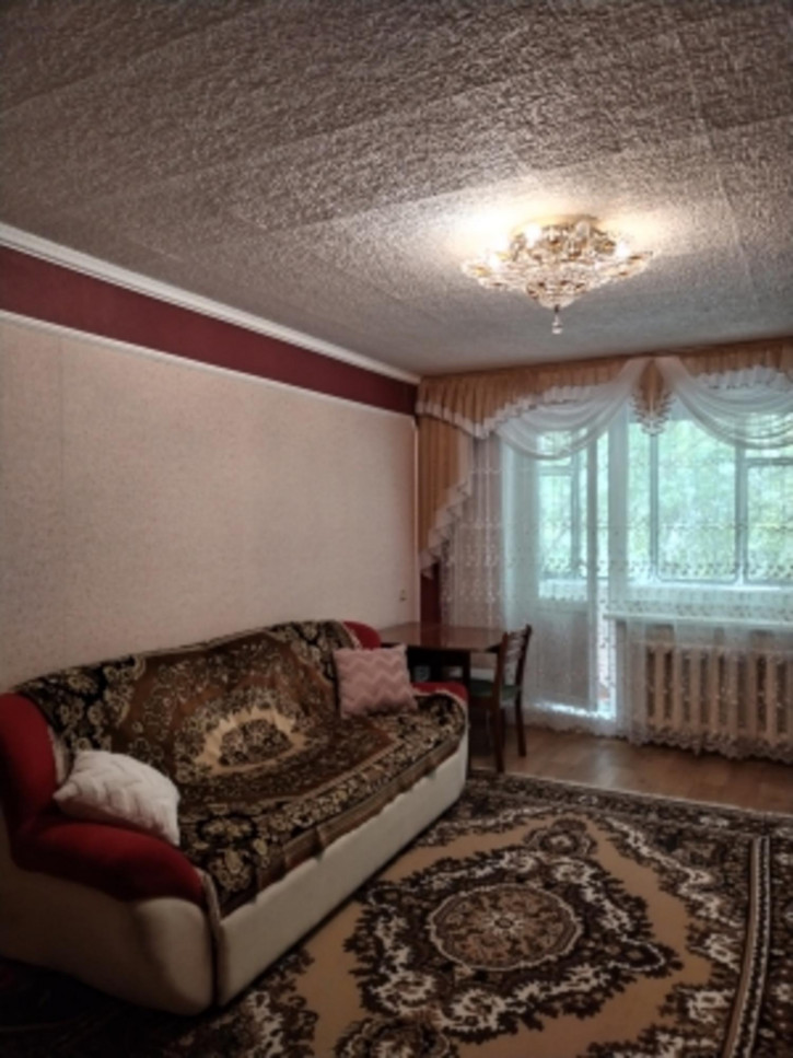 2-комн квартира ул Карбышева, 37