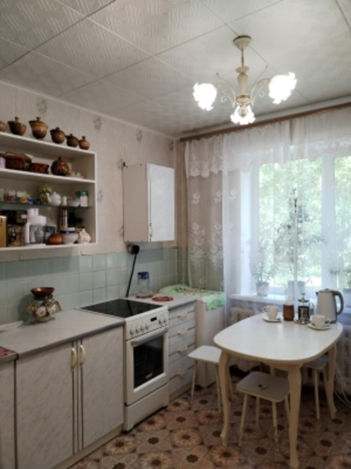 2-комн квартира ул Карбышева, 37