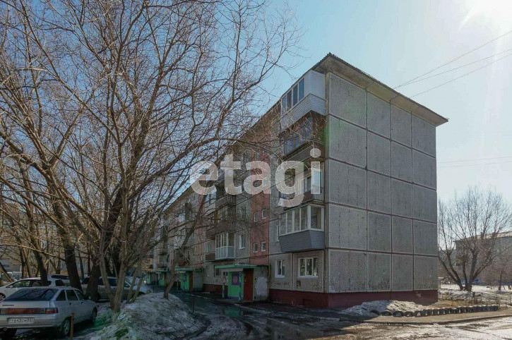 1-комн квартира Бородина, 12/3