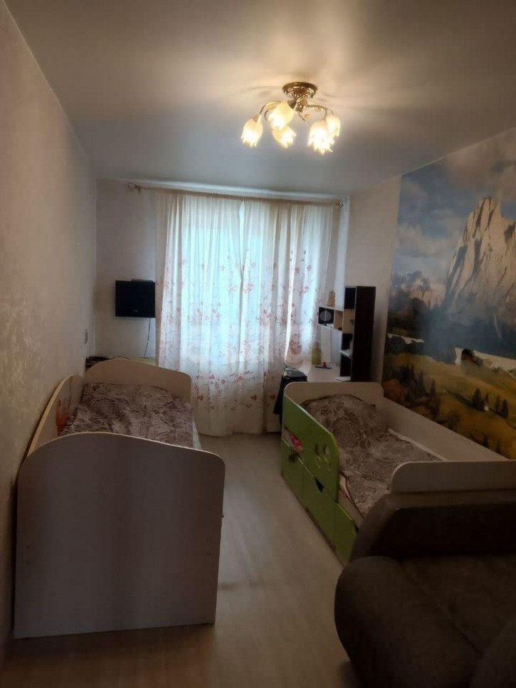 2-комн квартира Земская, 2