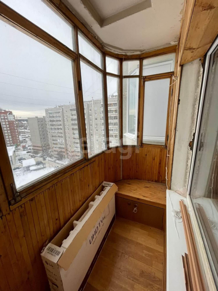 3-комн квартира Викулова, 55