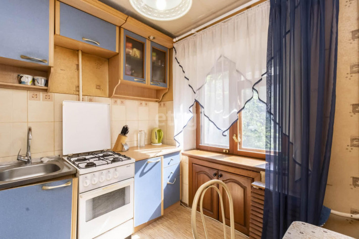 2-комн квартира Харьковская, 56