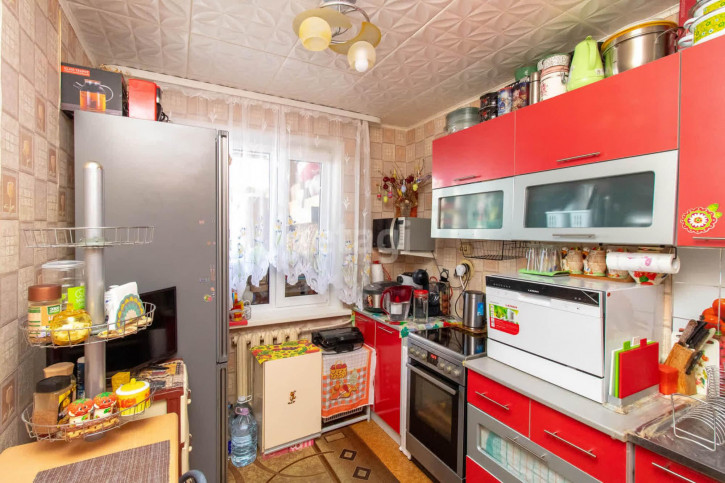 2-комн квартира Заречный проезд, 37