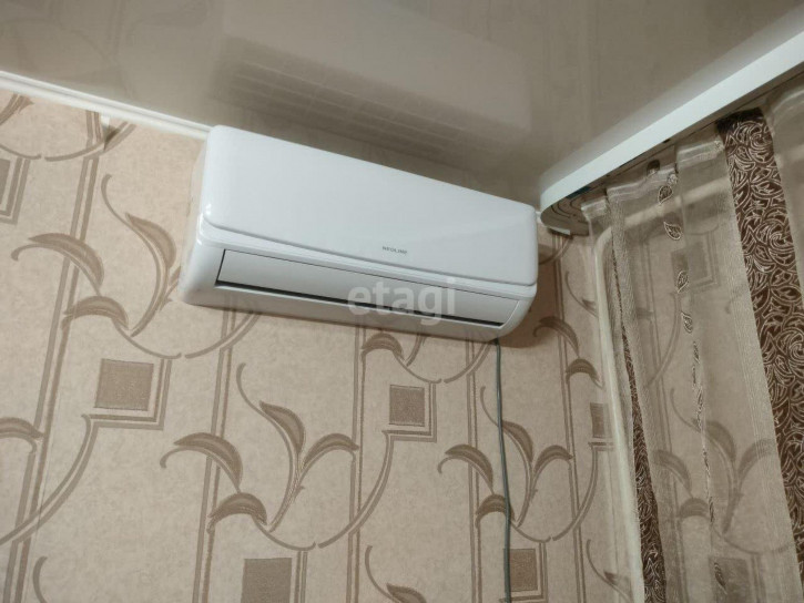 3-комн квартира Мельникайте, 48а