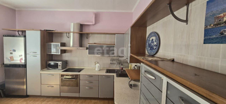 4-комн квартира Карская, 36/2