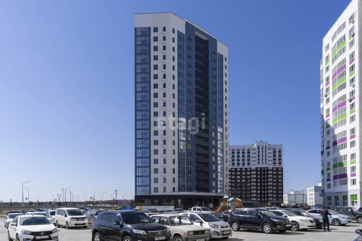 2-комн квартира Монтажников, 36