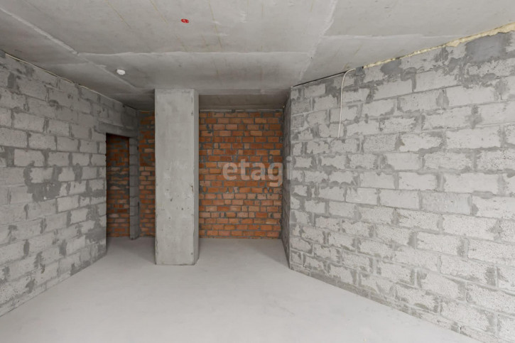 2-комн квартира Монтажников, 36