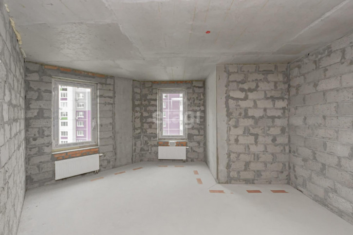 2-комн квартира Монтажников, 36