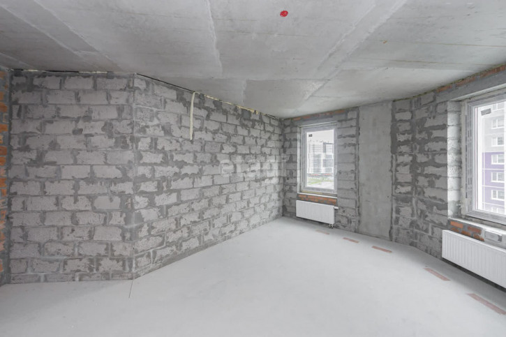 2-комн квартира Монтажников, 36
