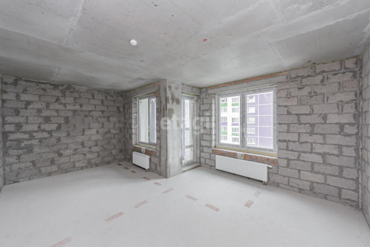 2-комн квартира Монтажников, 36