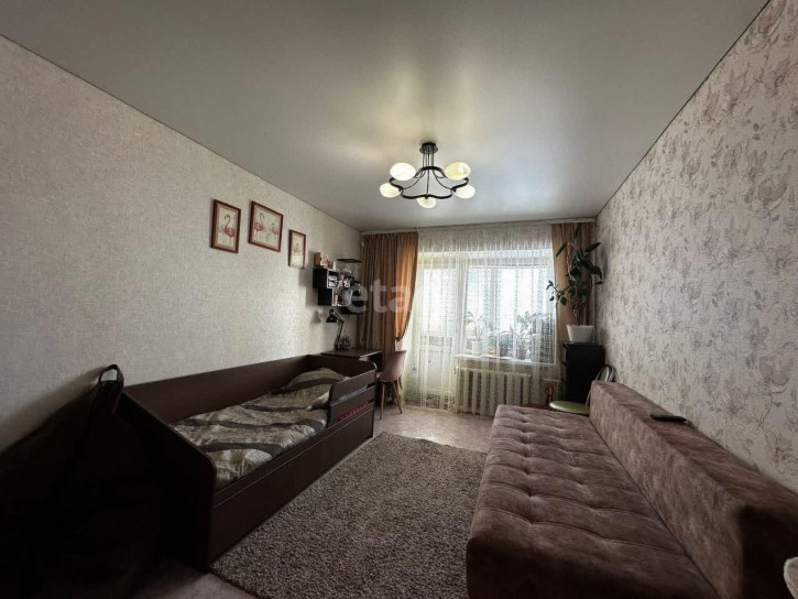 2-комн квартира Магистральная, 2