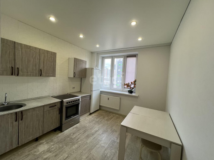 1-комн квартира Тимофея Чаркова, 81