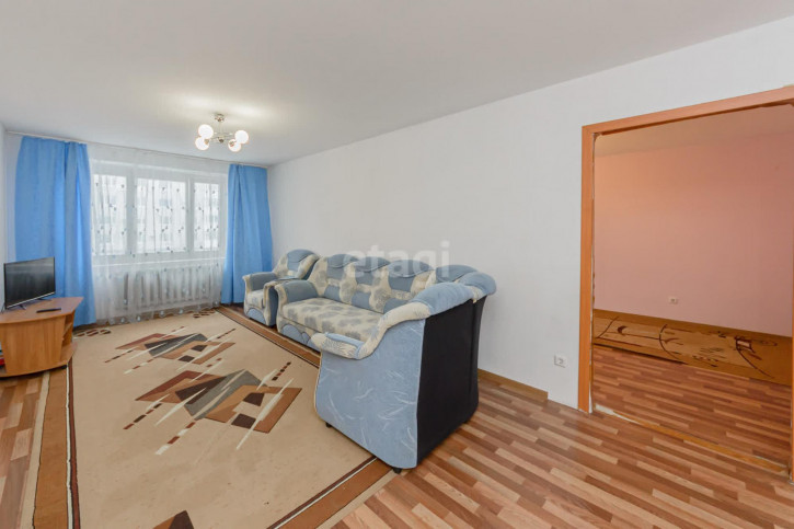2-комн квартира Монтажников, 41
