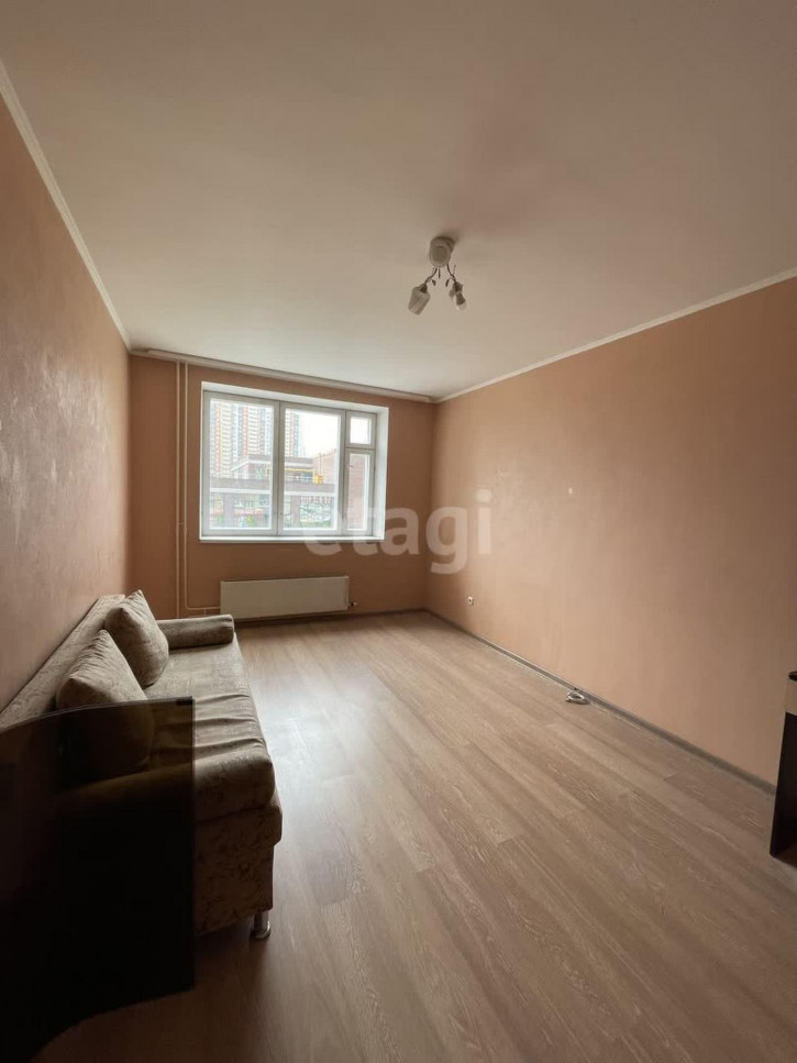 2-комн квартира Газовиков, 49