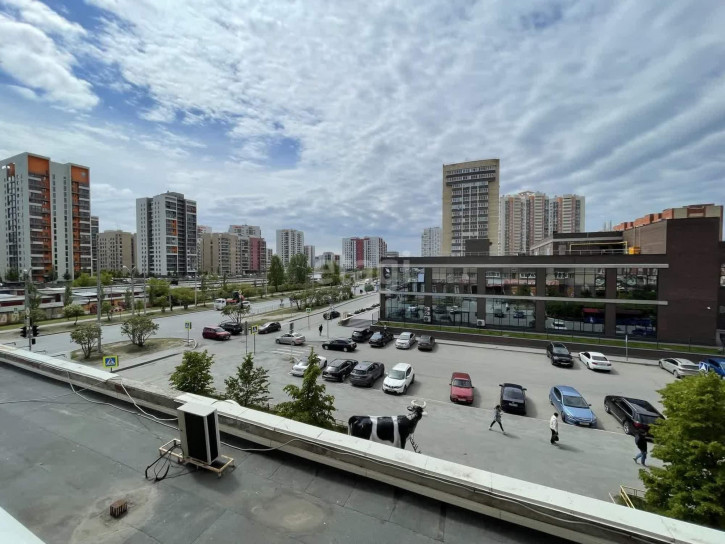 2-комн квартира Газовиков, 49