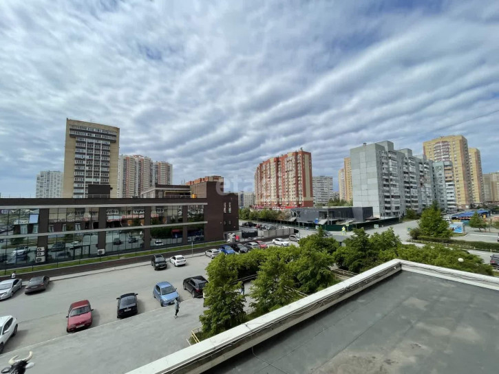 2-комн квартира Газовиков, 49
