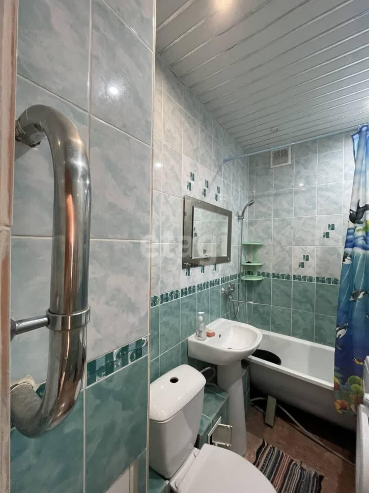 2-комн квартира Газовиков, 49