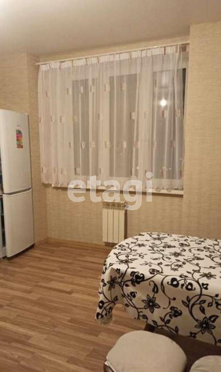 2-комн квартира Заречный проезд, 43