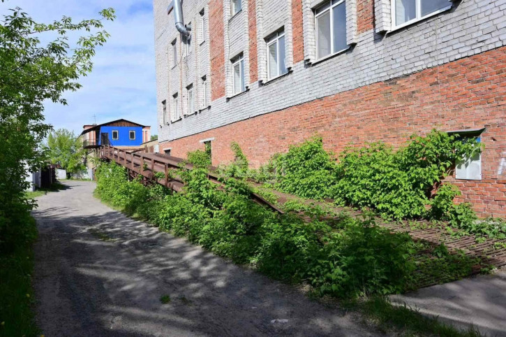 Гараж/парковка Республики 211 к1