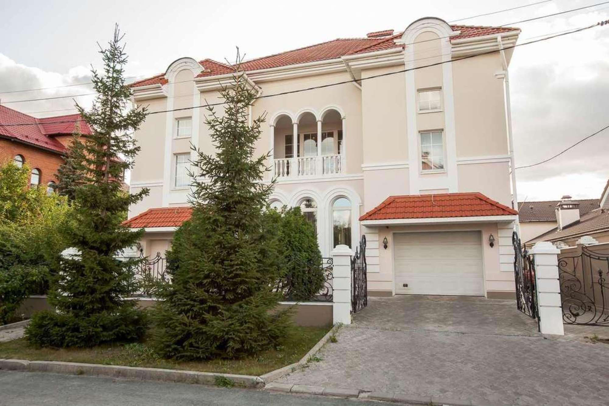 Купить дачу, дом, коттедж за 44 900 000 рублей на Каштановая улица, 7