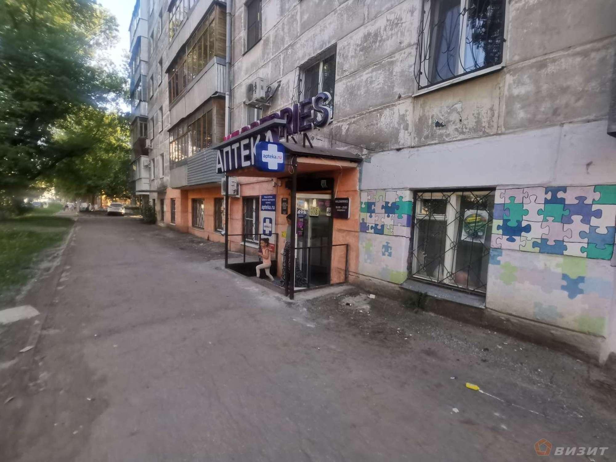 Купить складское помещение за 2 500 000 рублей на Свободы улица, 145