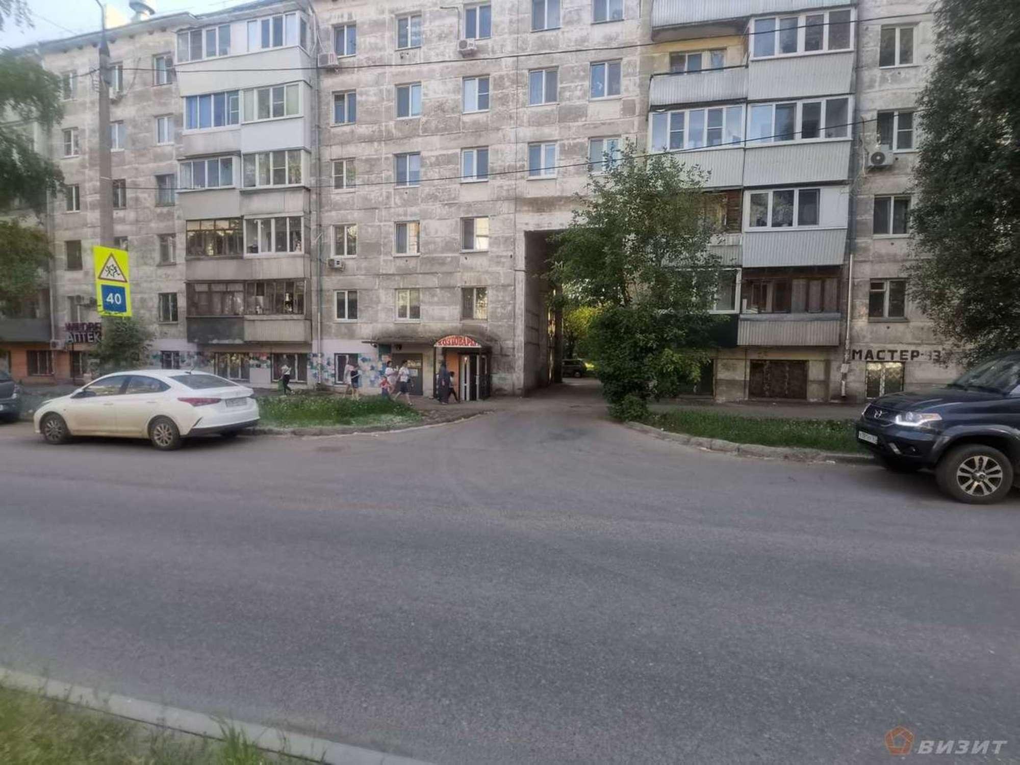 Купить складское помещение за 2 500 000 рублей на Свободы улица, 145