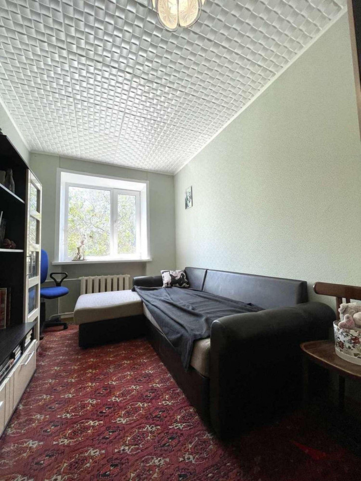 2-комн квартира Авроры улица, 110кА
