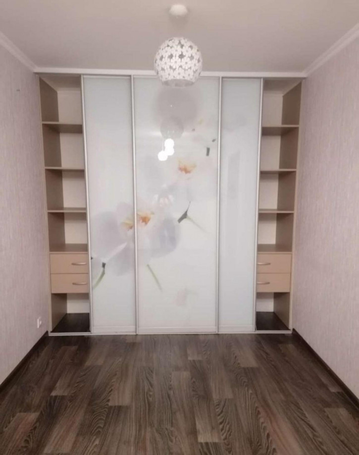 2-комн квартира Антонова-Овсеенко улица, 97