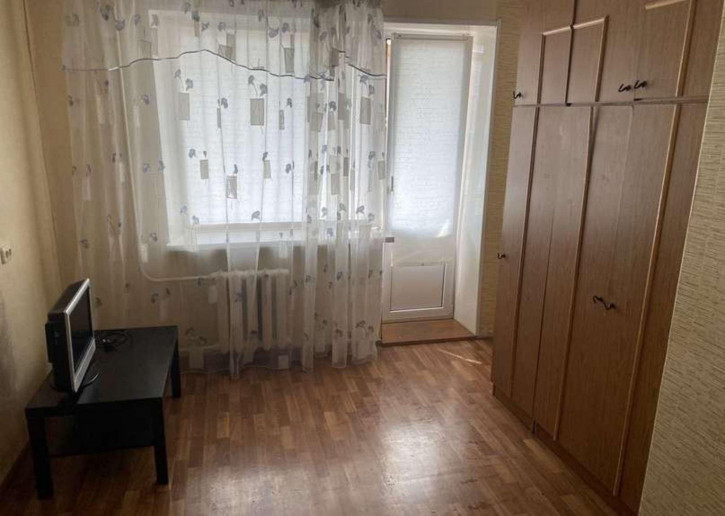1-комн квартира Промышленности улица, 298