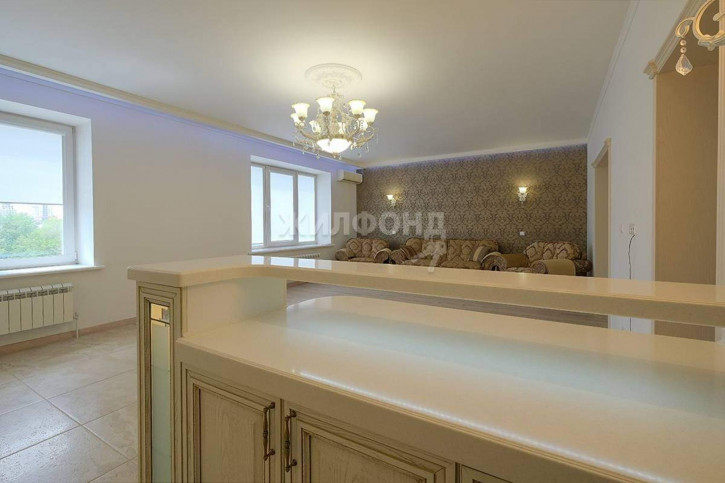 3-комн квартира Кирова улица, д.27