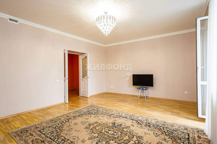 4-комн квартира Павловского улица, д.3