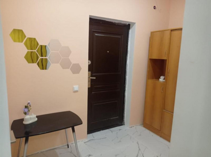 1-комн квартира Ключевой проспект, 2