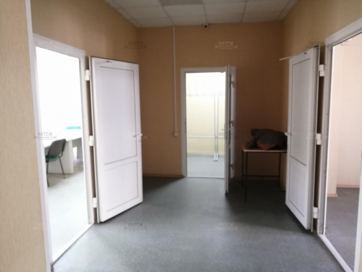 3-комн квартира Кирова улица,96