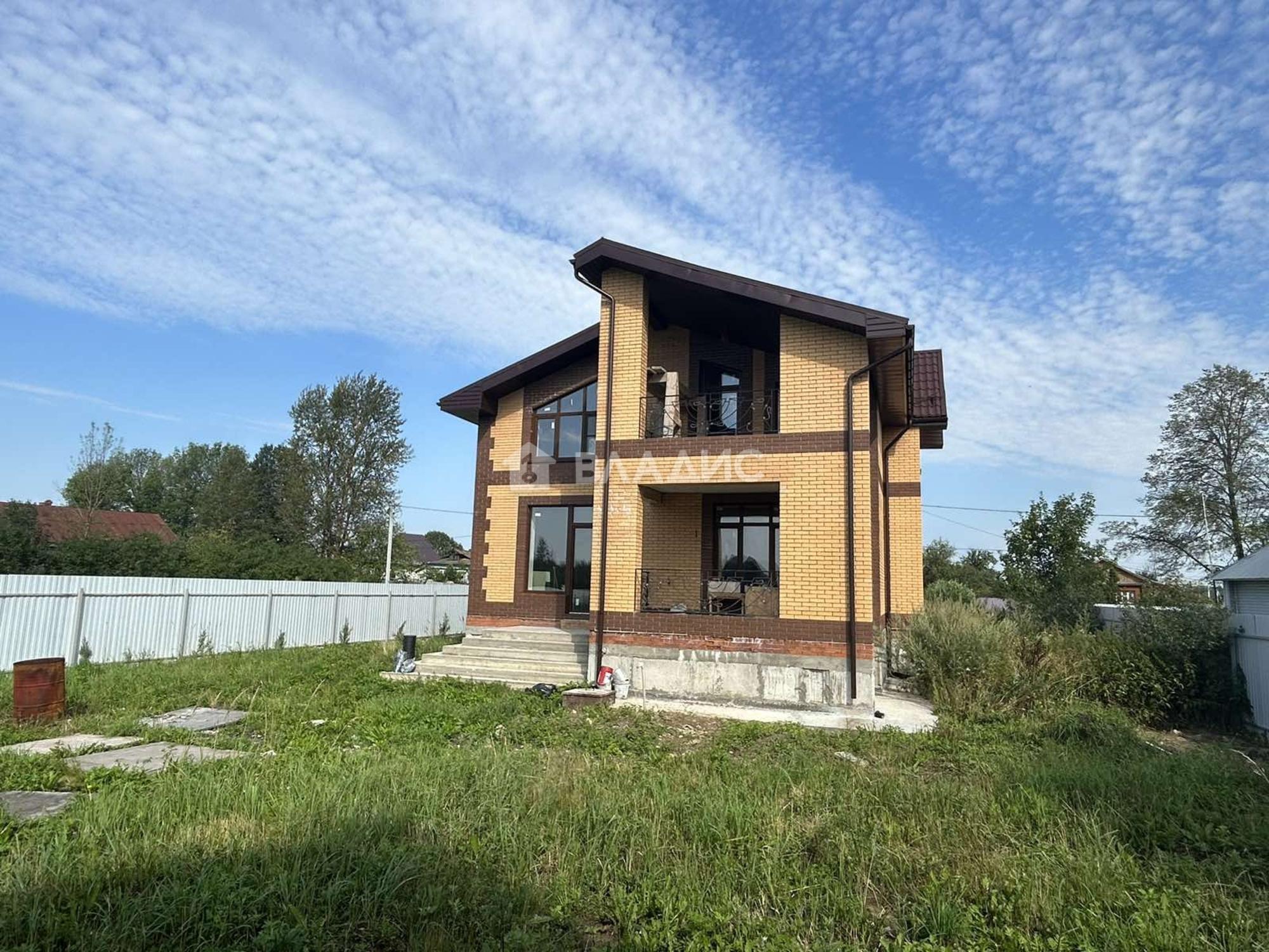 Купить дачу, дом, коттедж за 16 300 000 рублей
