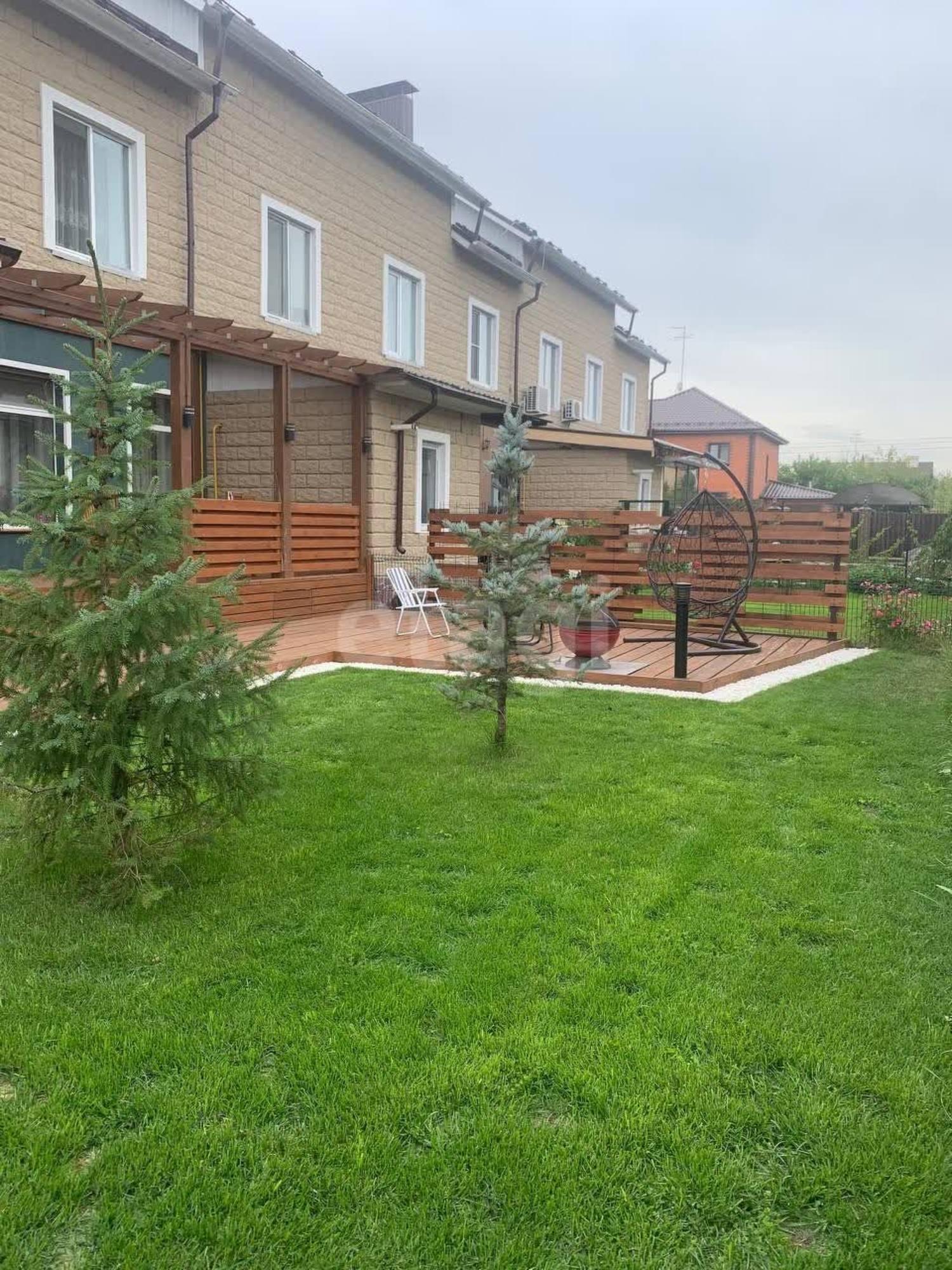 Купить дачу, дом, коттедж за 27 000 000 рублей на Петербургская, 27