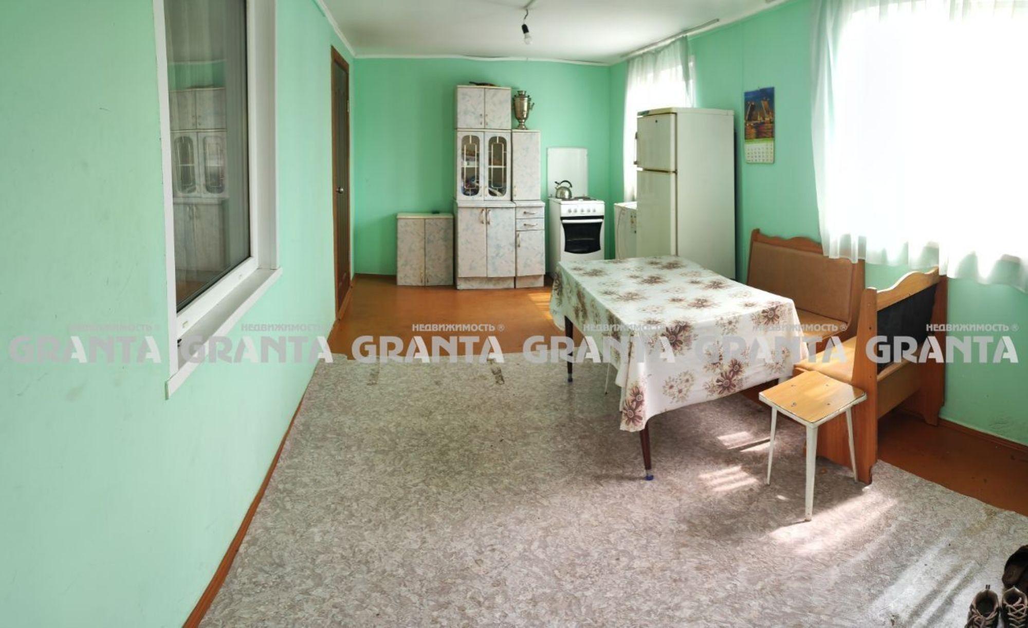 Купить дачу, дом, коттедж за 3 600 000 рублей на СНТ Шафран, 9