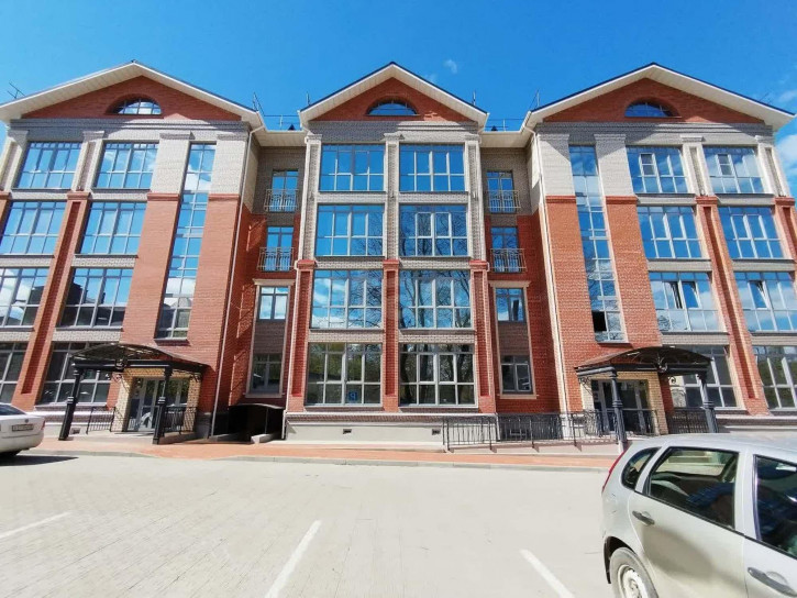 3-комн квартира Февральский переулок, 15