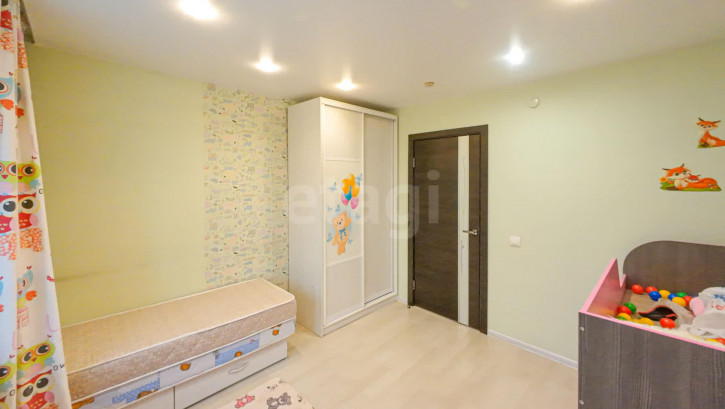 2-комн квартира Дальняя улица, 36
