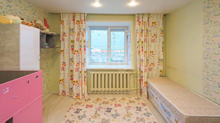 2-комн квартира Дальняя улица, 36