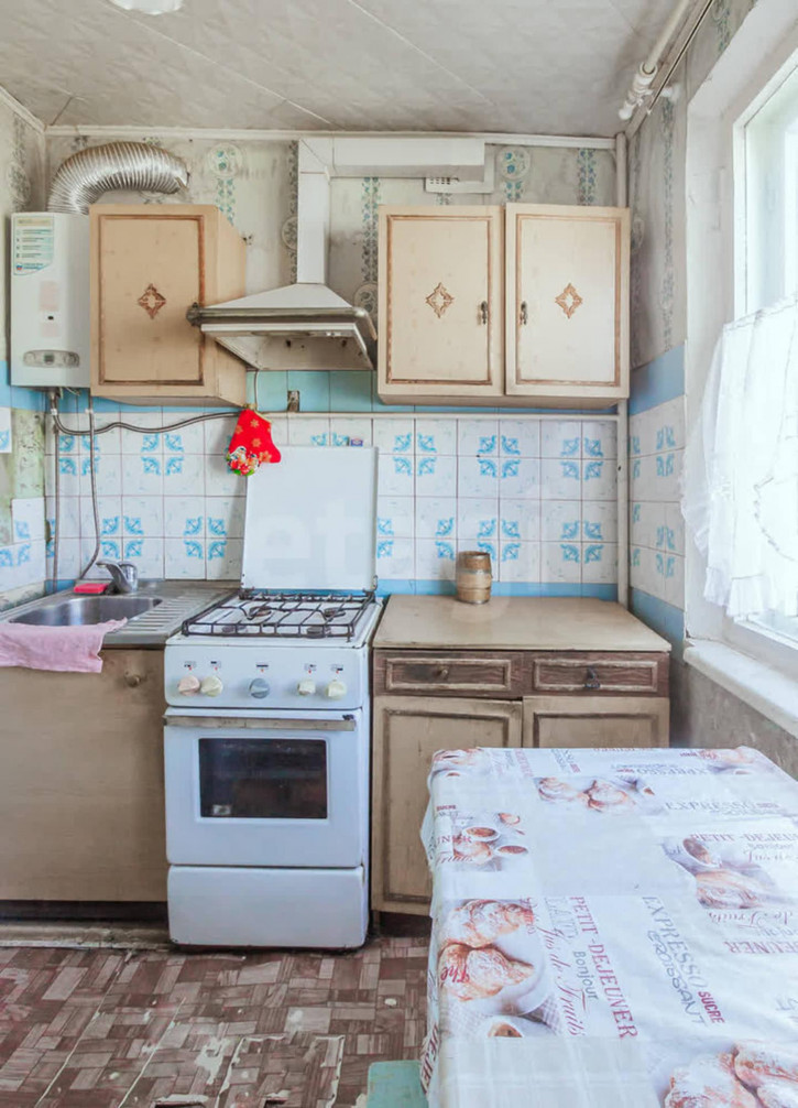 3-комн квартира Школьная улица, 10