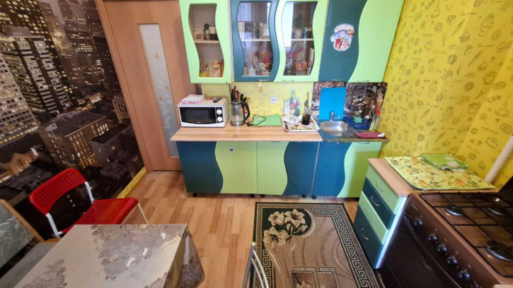 2-комн квартира Орджоникидзе ул, 32/1