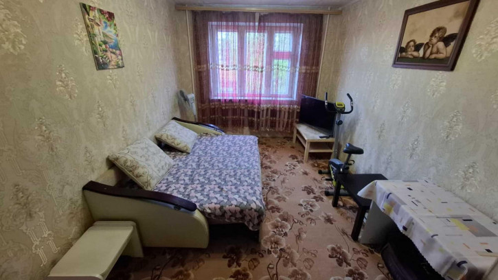2-комн квартира Орджоникидзе ул, 32/1
