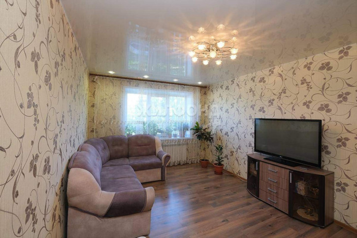 3-комн квартира Троллейная улица, д.18