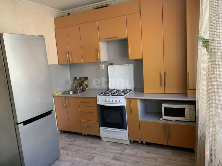 2-комн квартира Ивана Финютина б-р, 25