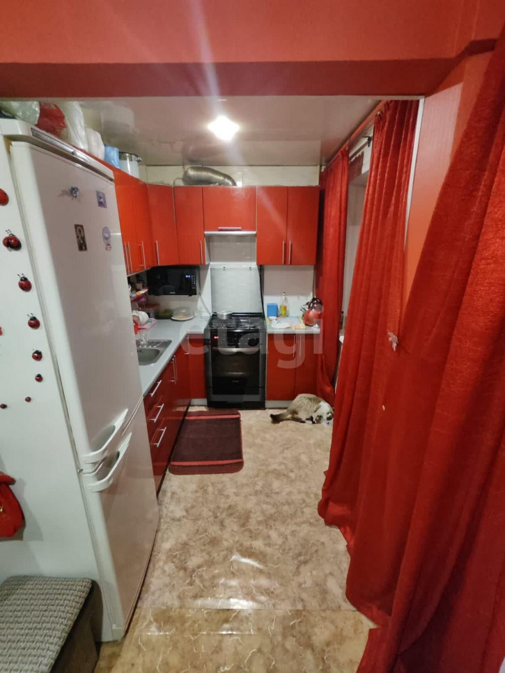 3-комн квартира Гуртьева, 25