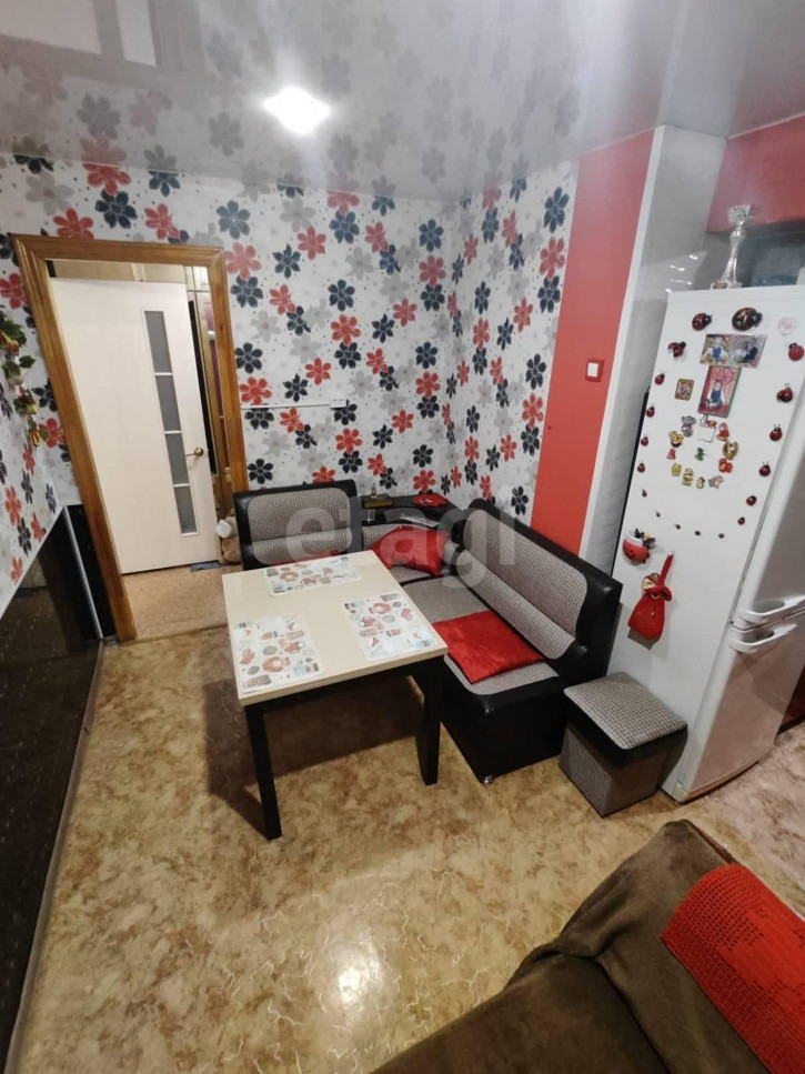 3-комн квартира Гуртьева, 25